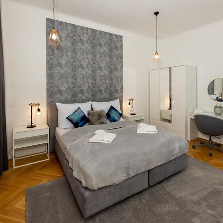 Delightful 1 Bedroom Near Schoenbrunn And Westbahnhof With Big Porch Viena Exterior foto
